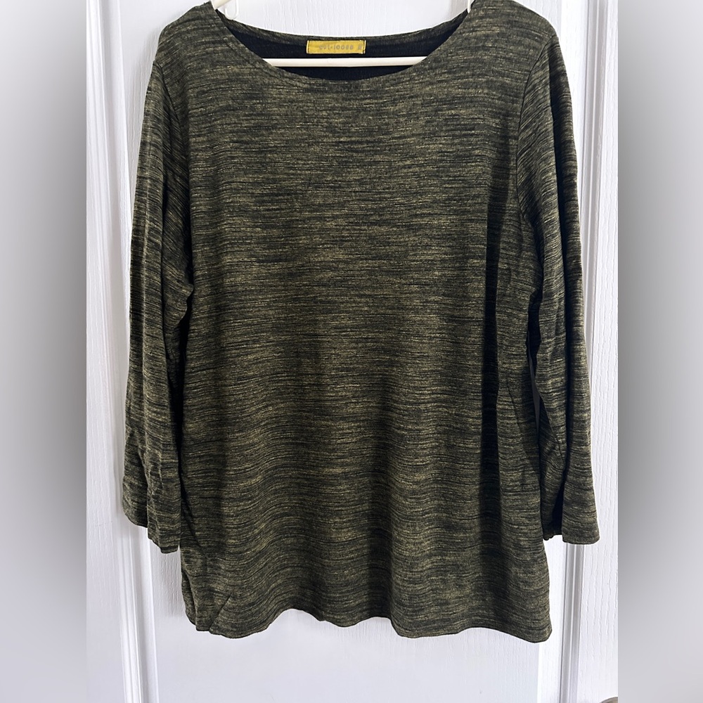 Cut Loose Yellow and Black Heather Pullover - XL